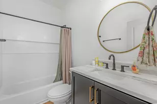 208 E Yonge Street E, Pensacola, FL 32503 - Photo 19