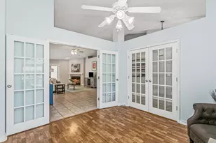 1140 Shady Ln, Gulf Breeze, FL 32563 - Photo 9