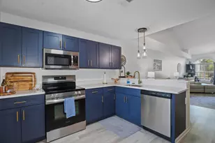 1462 Tiger Lake Dr, Gulf Breeze, FL 32563 - Photo 13