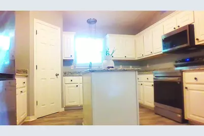 7280 Mossy Oaks Court, Navarre, FL 32566 - Photo 5