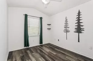 6918 Sea Turtle Cir, Navarre, FL 32566 - Photo 15