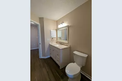 9768 Parker Lake Circle, Navarre, FL 32566 - Photo 23