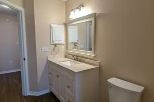 9768 Parker Lake Cir, Navarre, FL 32566 - Photo 23