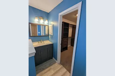 9768 Parker Lake Circle, Navarre, FL 32566 - Photo 29