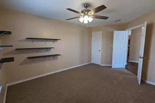 9768 Parker Lake Cir, Navarre, FL 32566 - Photo 9