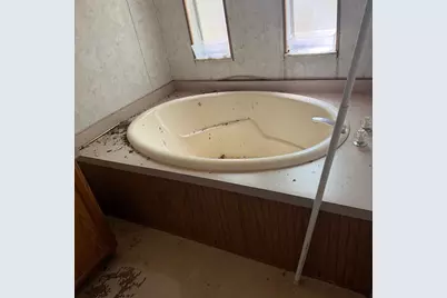 6709 Betty Lane, Navarre, FL 32566 - Photo 17