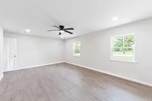 5507 Maverick Ln, Gulf Breeze, FL 32563 - Photo 17