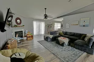 1965 Jessica Way, Navarre, FL 32566 - Photo 9