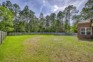 8135 Nevada St, Navarre, FL 32566 - Photo 33