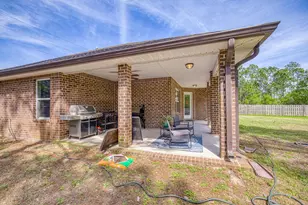8135 Nevada St, Navarre, FL 32566 - Photo 29