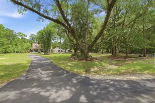6902 Santa Clara Dr, Navarre, FL 32566 - Photo 3