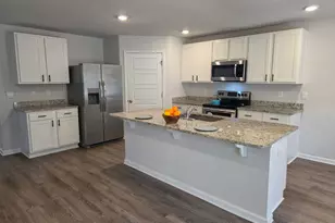 6359 Burrow Ln, Pensacola, FL 32526 - Photo 7