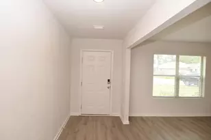 6359 Burrow Ln, Pensacola, FL 32526 - Photo 3