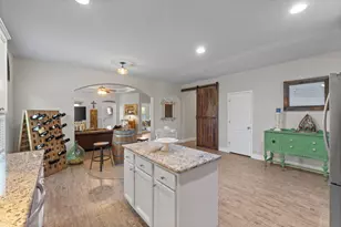 1704 Waterford Sound Blvd, Gulf Breeze, FL 32563 - Photo 15