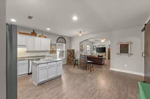 1704 Waterford Sound Blvd, Gulf Breeze, FL 32563 - Photo 11