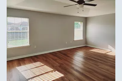 9848 Parker Lake Circle, Navarre, FL 32566 - Photo 9