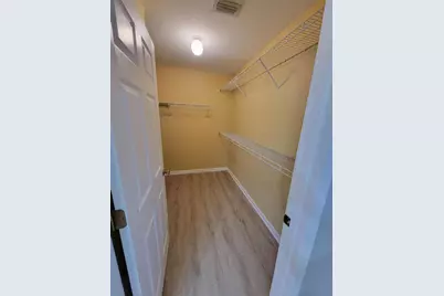 7288 Mossy Oaks Court, Navarre, FL 32566 - Photo 17