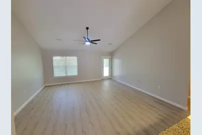 7288 Mossy Oaks Court, Navarre, FL 32566 - Photo 5