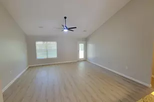 7288 Mossy Oaks Ct, Navarre, FL 32566 - Photo 5
