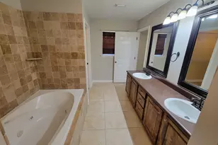 7288 Mossy Oaks Ct, Navarre, FL 32566 - Photo 19