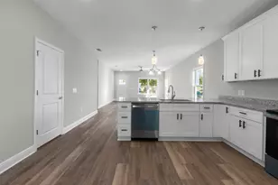 2151 Paloma St, Navarre, FL 32566 - Photo 13