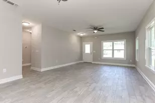 9946 Mariposa St, Navarre, FL 32566 - Photo 3