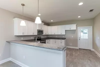 9946 Mariposa Street, Navarre, FL 32566 - Photo 11