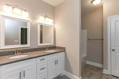 9946 Mariposa Street, Navarre, FL 32566 - Photo 13