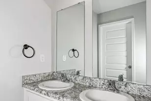 5731 Guinevere Ln, Milton, FL 32583 - Photo 35