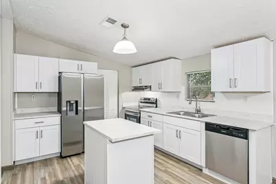 223 NW Ajax Drive NW, Fort Walton Beach, FL 32548 - Photo 9