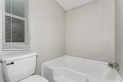 223 NW Ajax Drive NW, Fort Walton Beach, FL 32548 - Photo 15