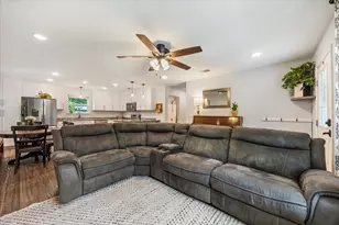 5618 Riviera Dr, Milton, FL 32583 - Photo 7