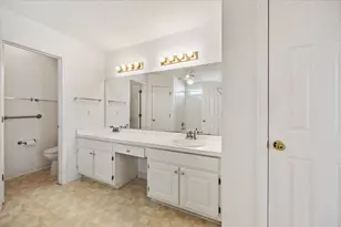 6435 Flagler Dr, Gulf Breeze, FL 32563 - Photo 11