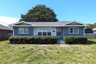 114 Ridgewood Ave, Mary Esther, FL 32569 - Photo 1