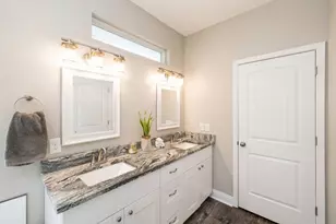 1903 Esplanade St, Navarre, FL 32566 - Photo 23