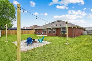 2298 Heritage Cir, Navarre, FL 32566 - Photo 37