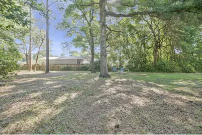5708 Bentley Circle, Milton, FL 32570 - Photo 45