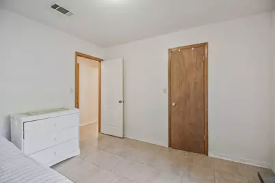 5708 Bentley Circle, Milton, FL 32570 - Photo 17