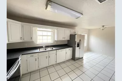 2212 Peachwood Court, Navarre, FL 32566 - Photo 11