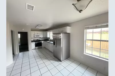 2212 Peachwood Court, Navarre, FL 32566 - Photo 9