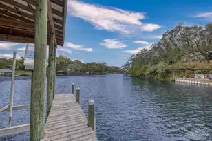 7 Krivik Ct, Fort Walton Beach, FL 32547 - Photo 3
