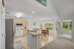 7654 Manatee St, Navarre, FL 32566 - Photo 21
