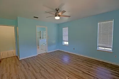1876 Jamaica Drive, Navarre, FL 32566 - Photo 7