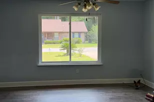 5599 Wesley Dr, Milton, FL 32570 - Photo 9