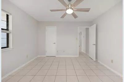3411 Green Briar Parkway #2, Gulf Breeze, FL 32563 - Photo 9