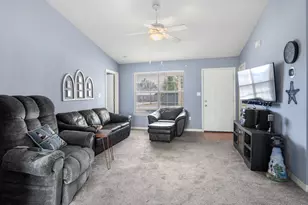 1920 Presidio St, Navarre, FL 32566 - Photo 3