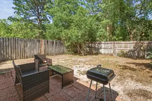 2189 Bellmeade Cir, Navarre, FL 32566 - Photo 35