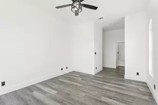 21 E Galvez Ct E, Pensacola Beach, FL 32561 - Photo 45