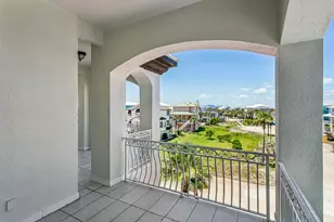 21 E Galvez Ct E, Pensacola Beach, FL 32561 - Photo 27