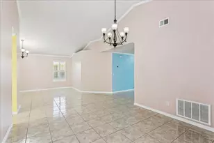 1374 Mazurek Blvd, Pensacola, FL 32514 - Photo 9